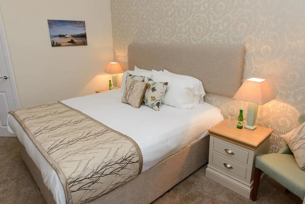 Hotell Giltar 3*