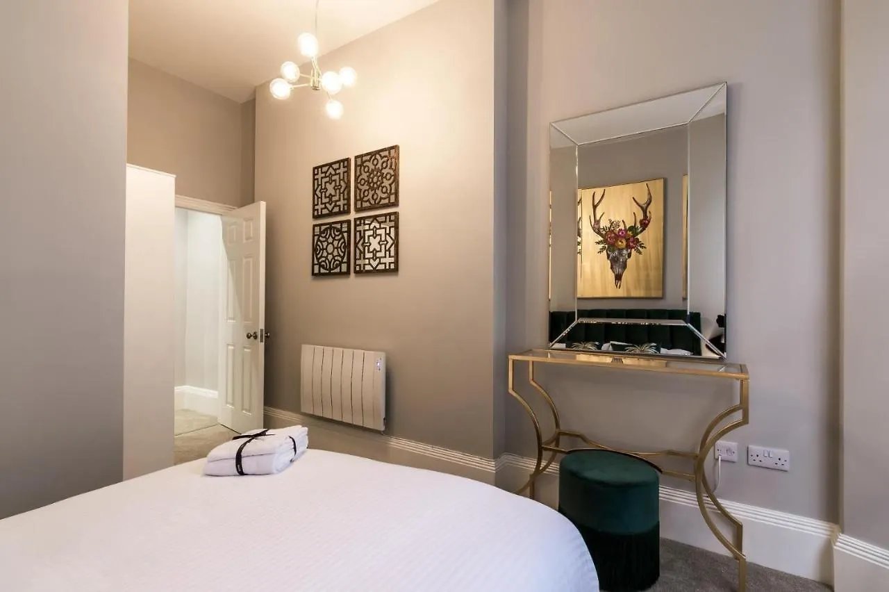 Pieces Of Eight - 2 Bedroom - - Apartment