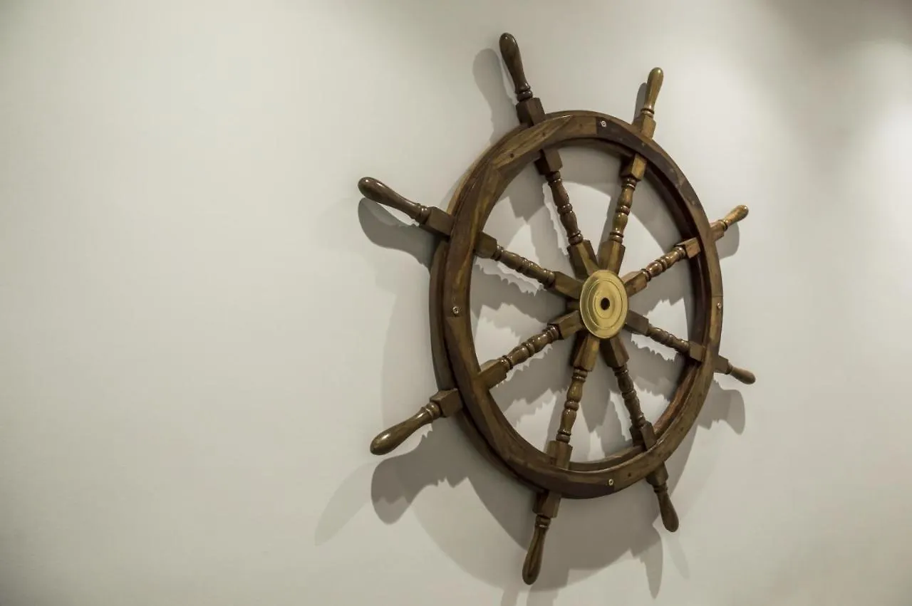 Apartment Pieces Of Eight - 2 Bedroom - -
