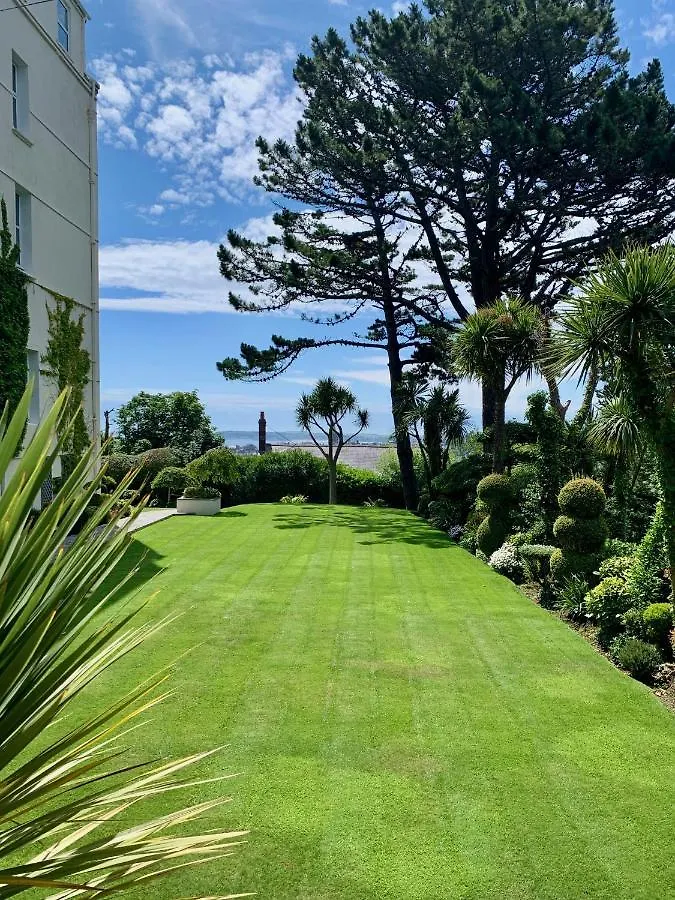 The Park 3* Tenby