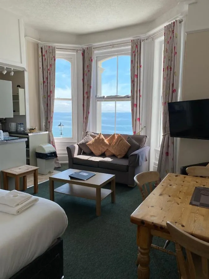 Carnock * Tenby