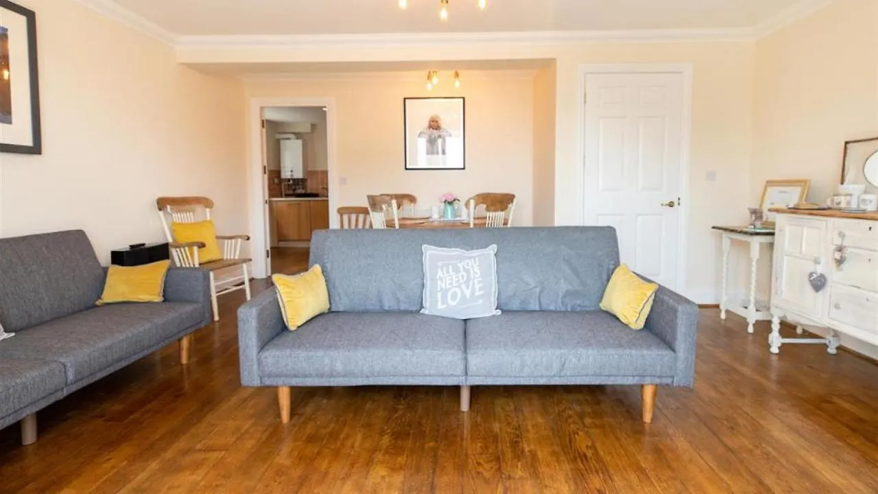 Bryn Y Mor 23 Caldey House