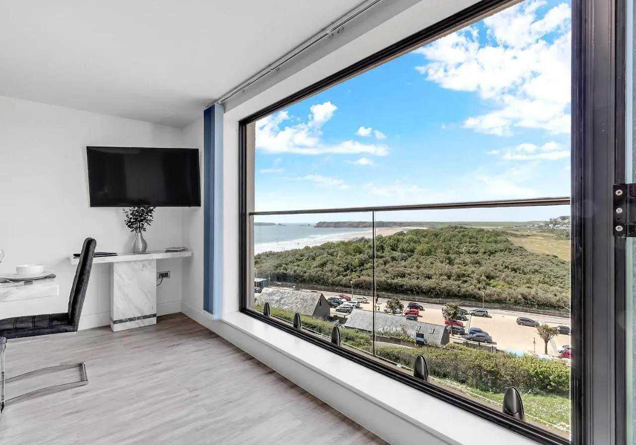 11 Waterstone House Apartment *