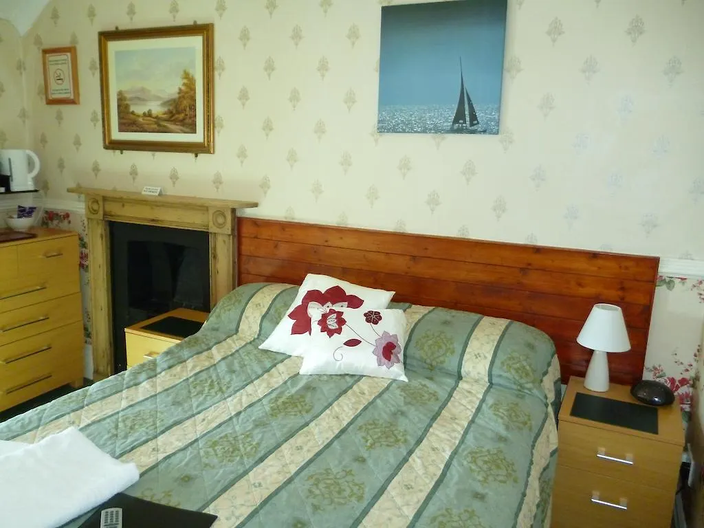 Weybourne 3* Tenby