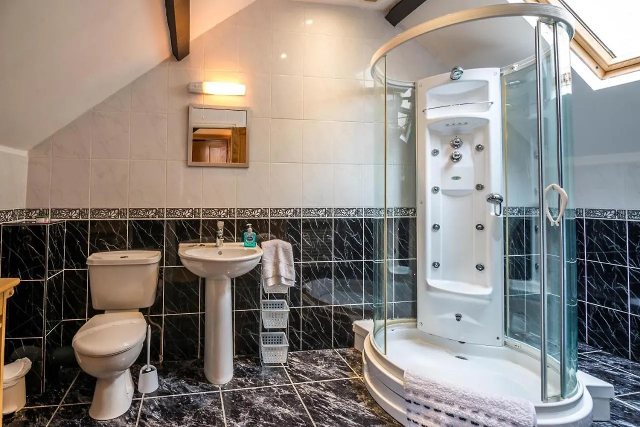 The - 1 Bedroom - Holiday home Tenby