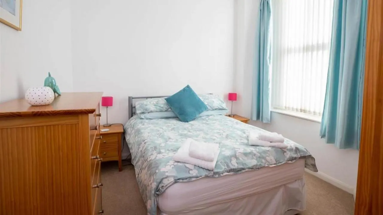 Holiday home Glendower House 5 *