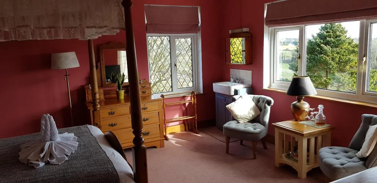 Wychwood House Bed & Breakfast Penally