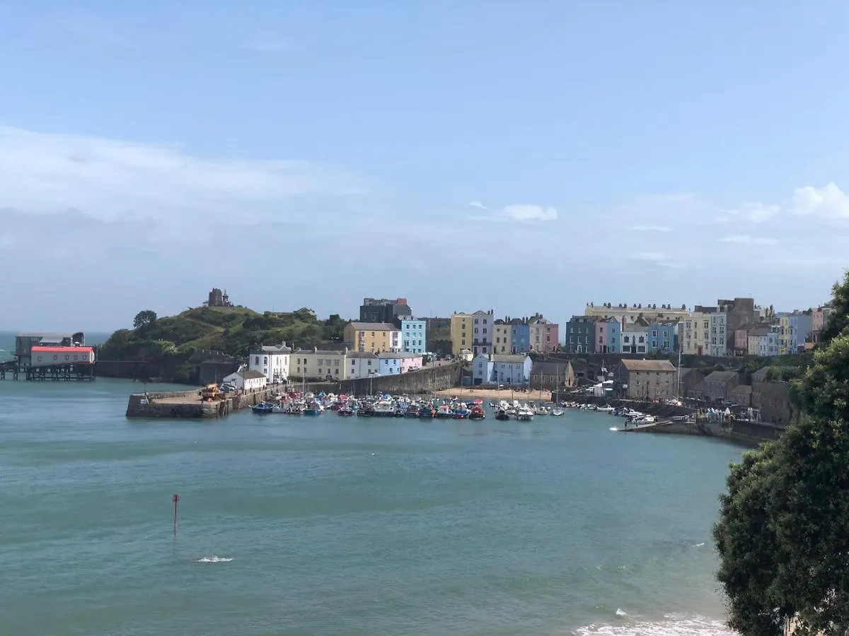Sunny Bank Pensión Tenby
