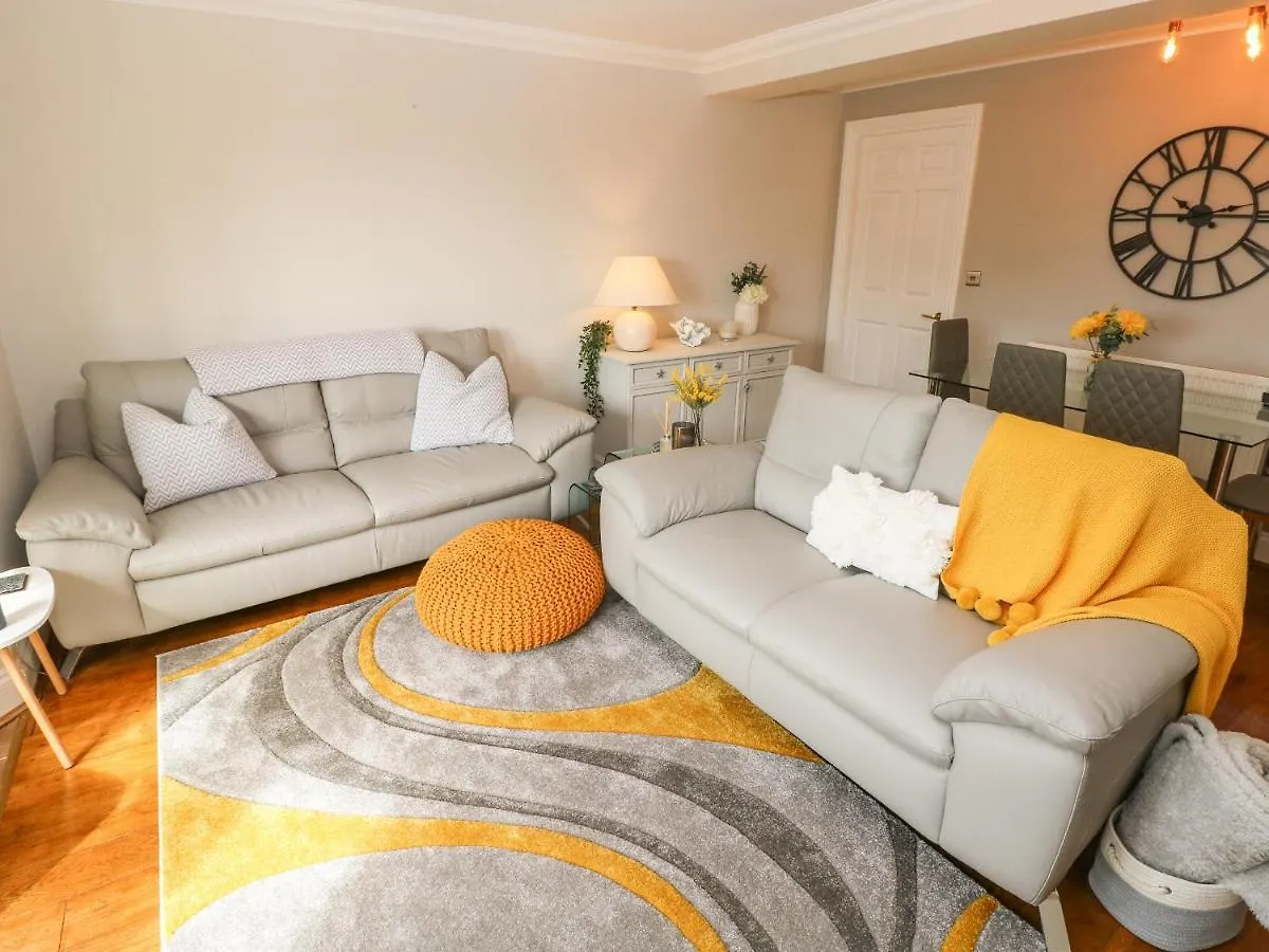 Seashells Apartment *