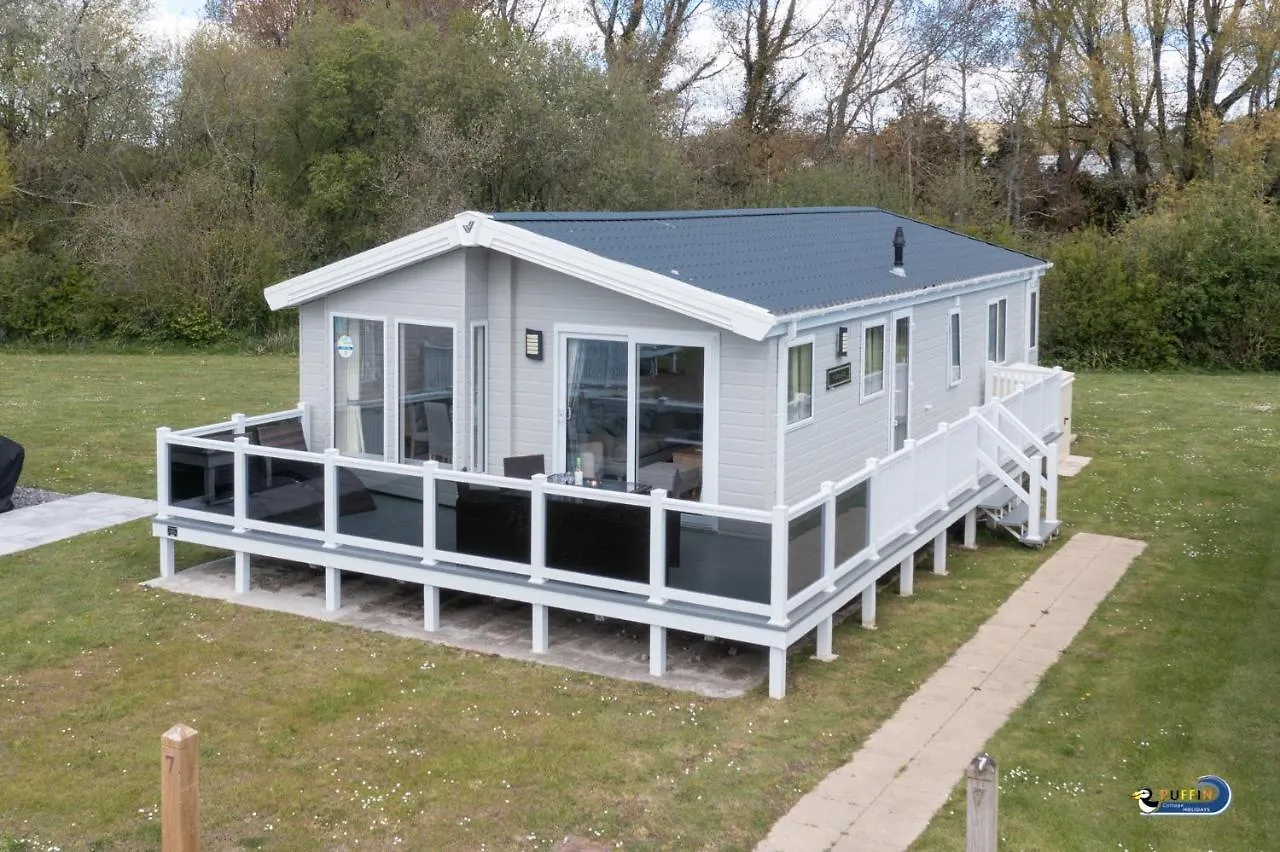 Holiday home St Mary's View - Luxury Lodge, Short Walk To Beach, Parking Tenby