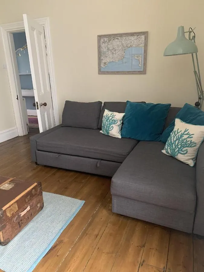 Beautiful House, Pets Allowed בית נופש *