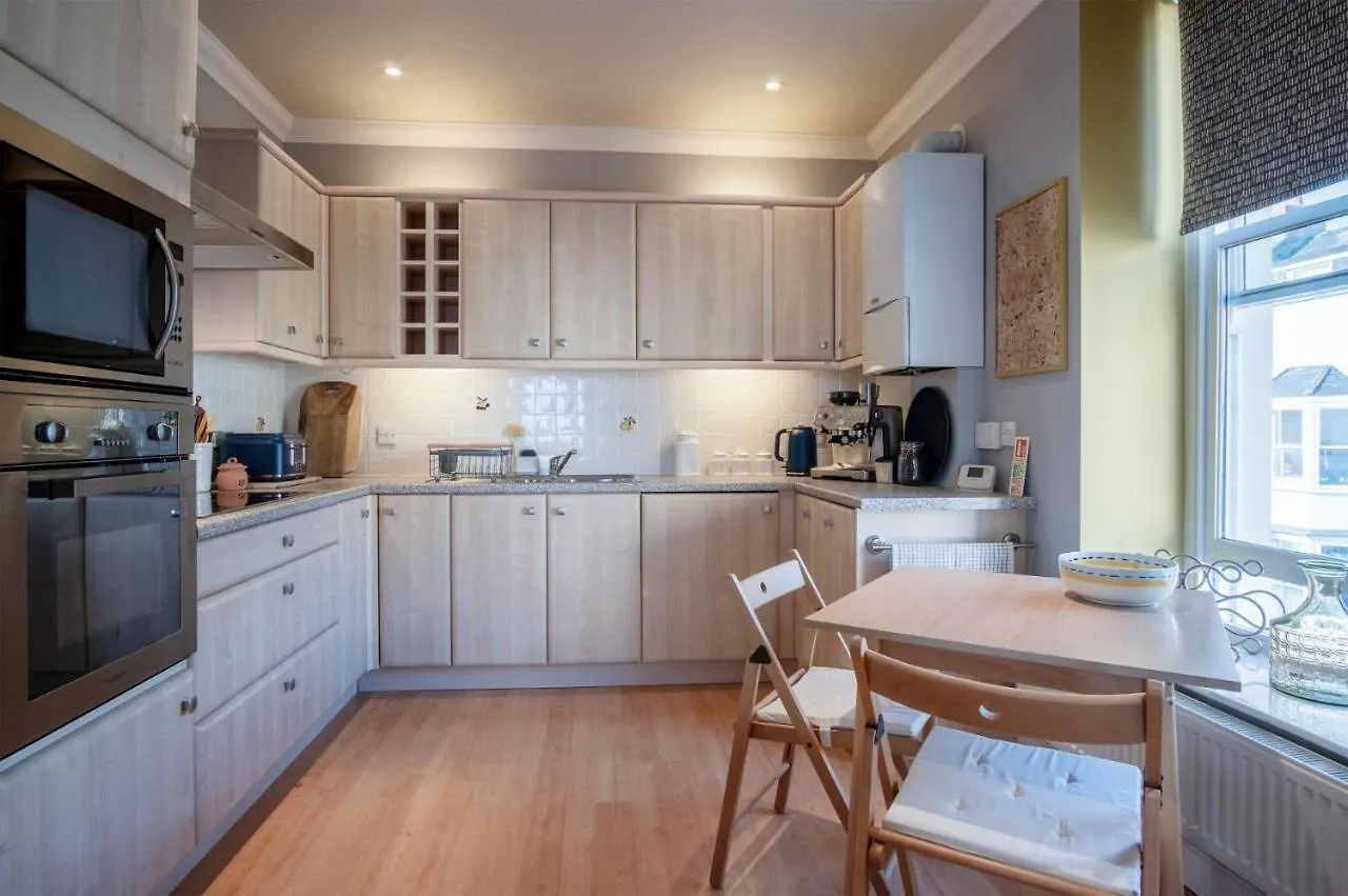 Apartment Judith's View - 3 Bedroom - Tenby