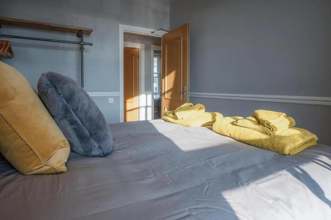 Judith's View - 3 Bedroom -