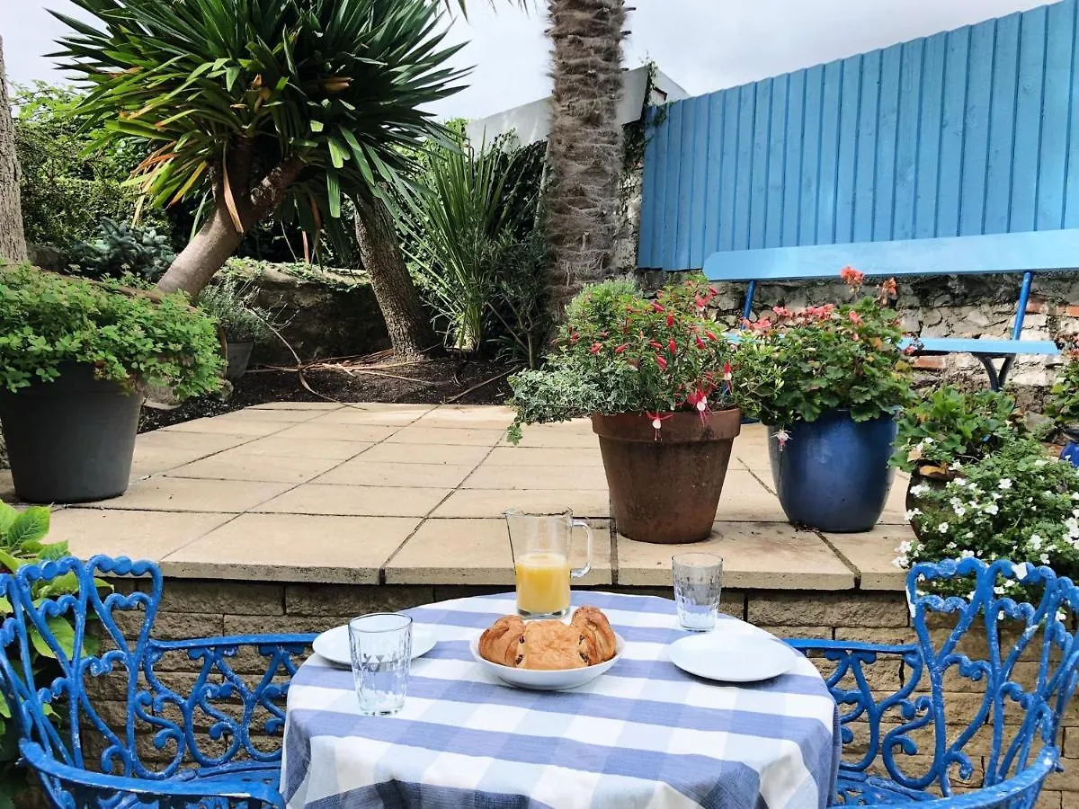 Stunning & Spacious House In Holiday home Tenby