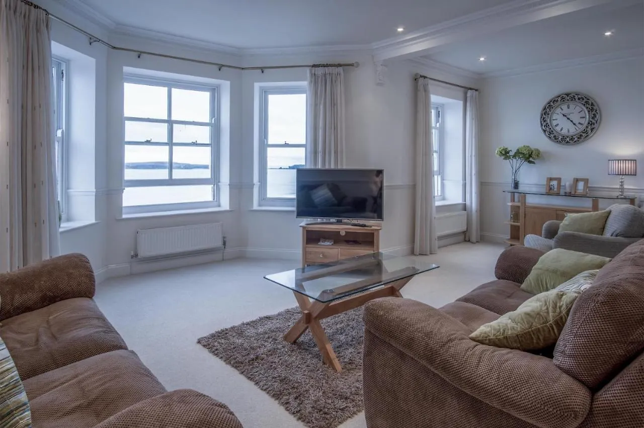 Apartment South View - 2 Bedroom - Tenby