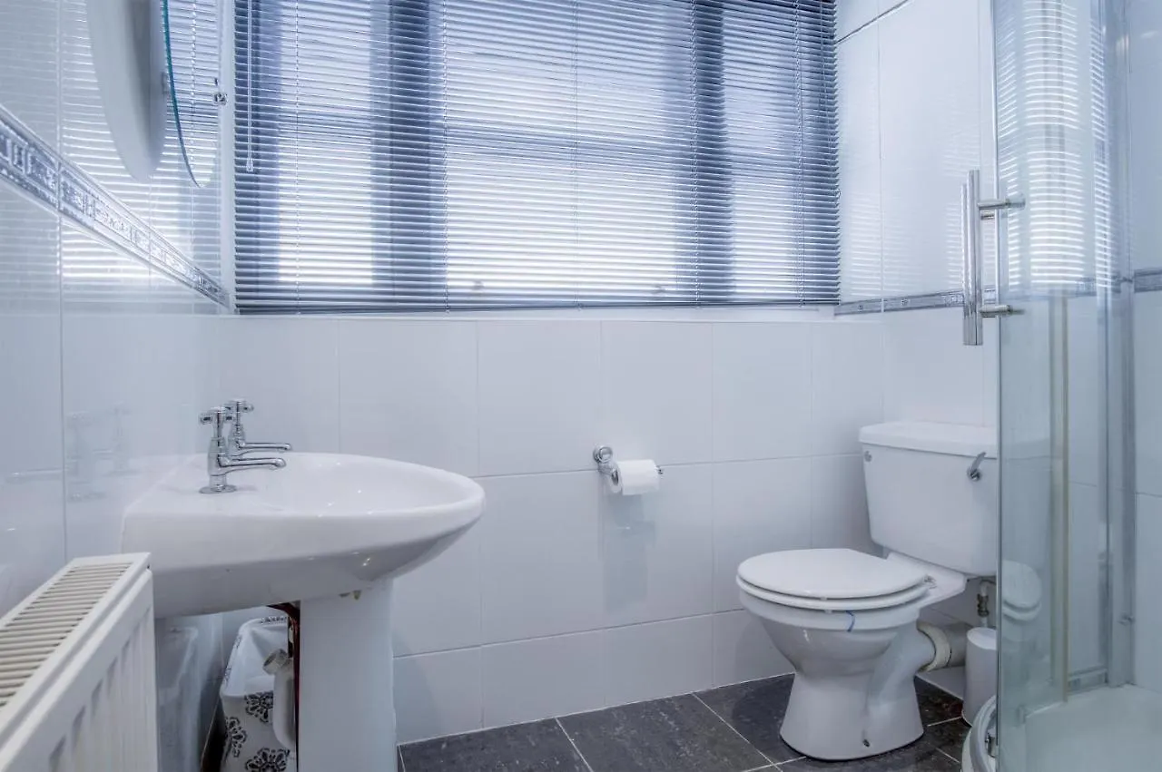 South View - 2 Bedroom -
