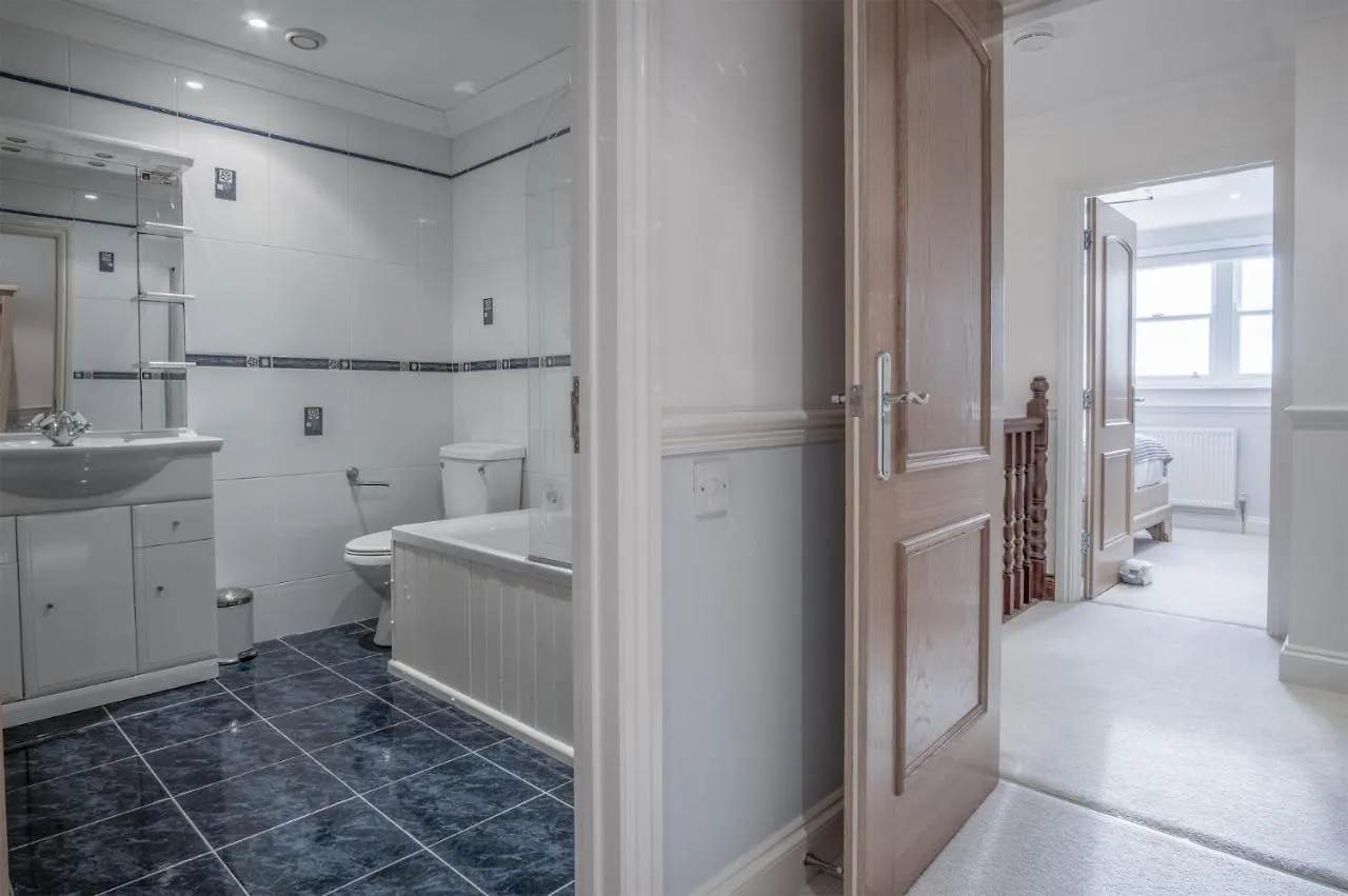 South View - 2 Bedroom - *
