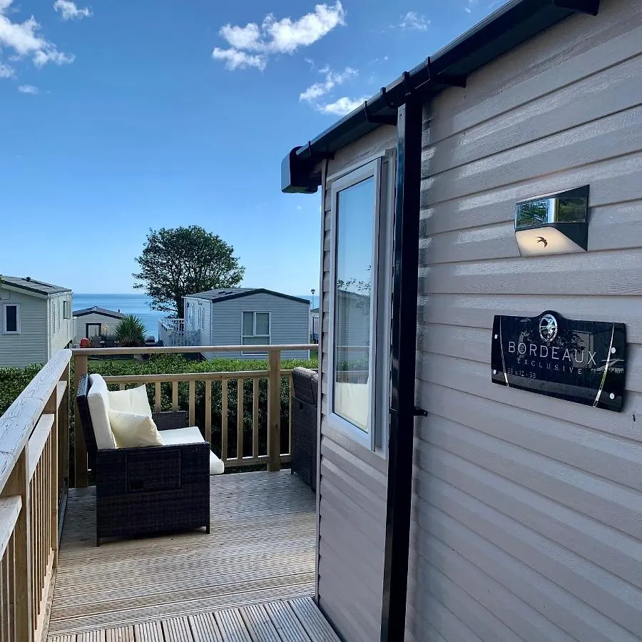 Lydstep Bayview 3-bedroom Holiday home