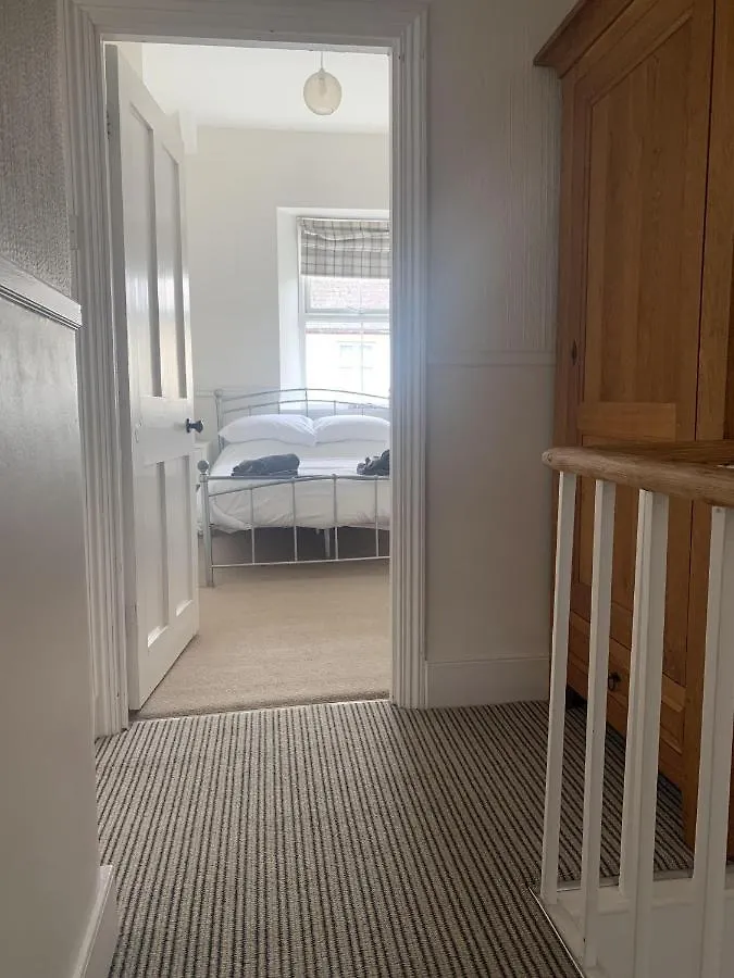 Perfect Base For 8 Holiday home