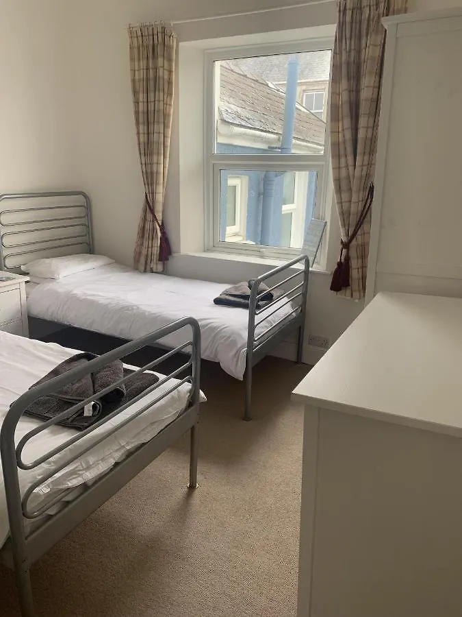 Perfect Base For 8 * Tenby