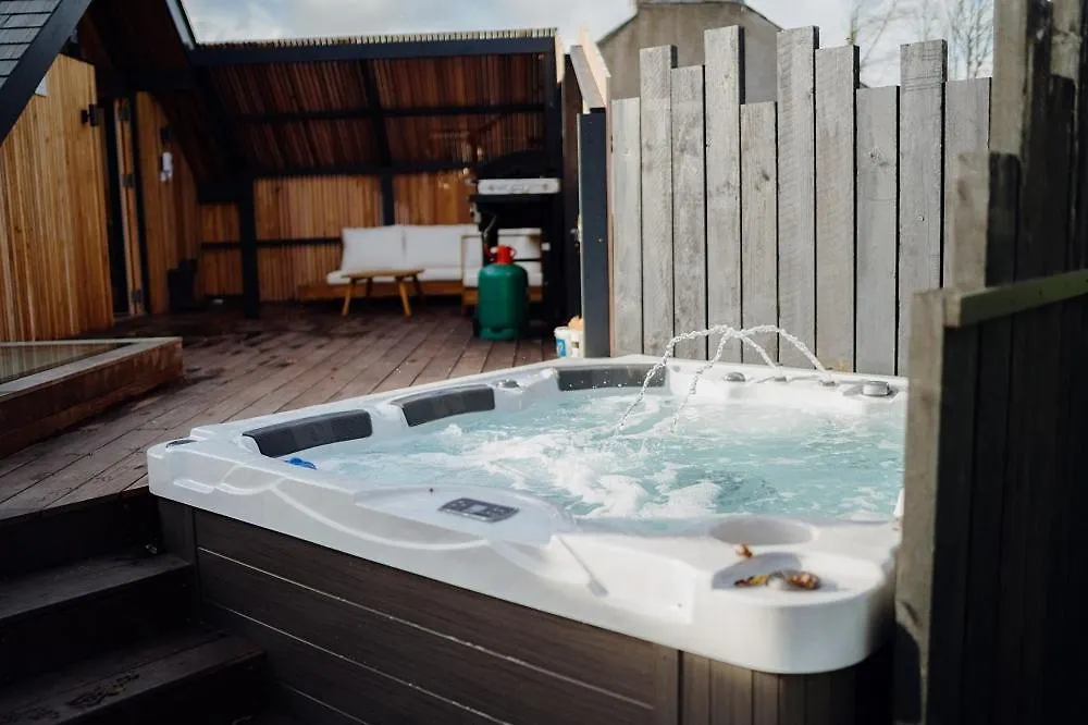 Beavers Lodge. Luxury With Hot Tub Vila