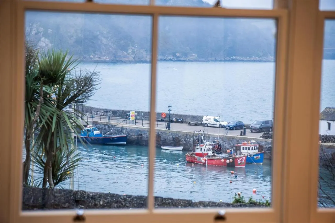 Midnight - 2 Bedroom Apartment - Tenby * Tenby