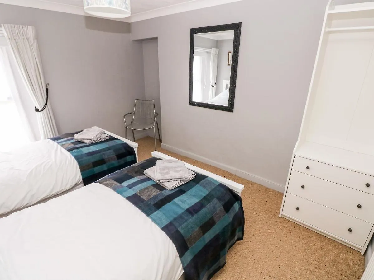 Ty Cwtch Holiday home Tenby