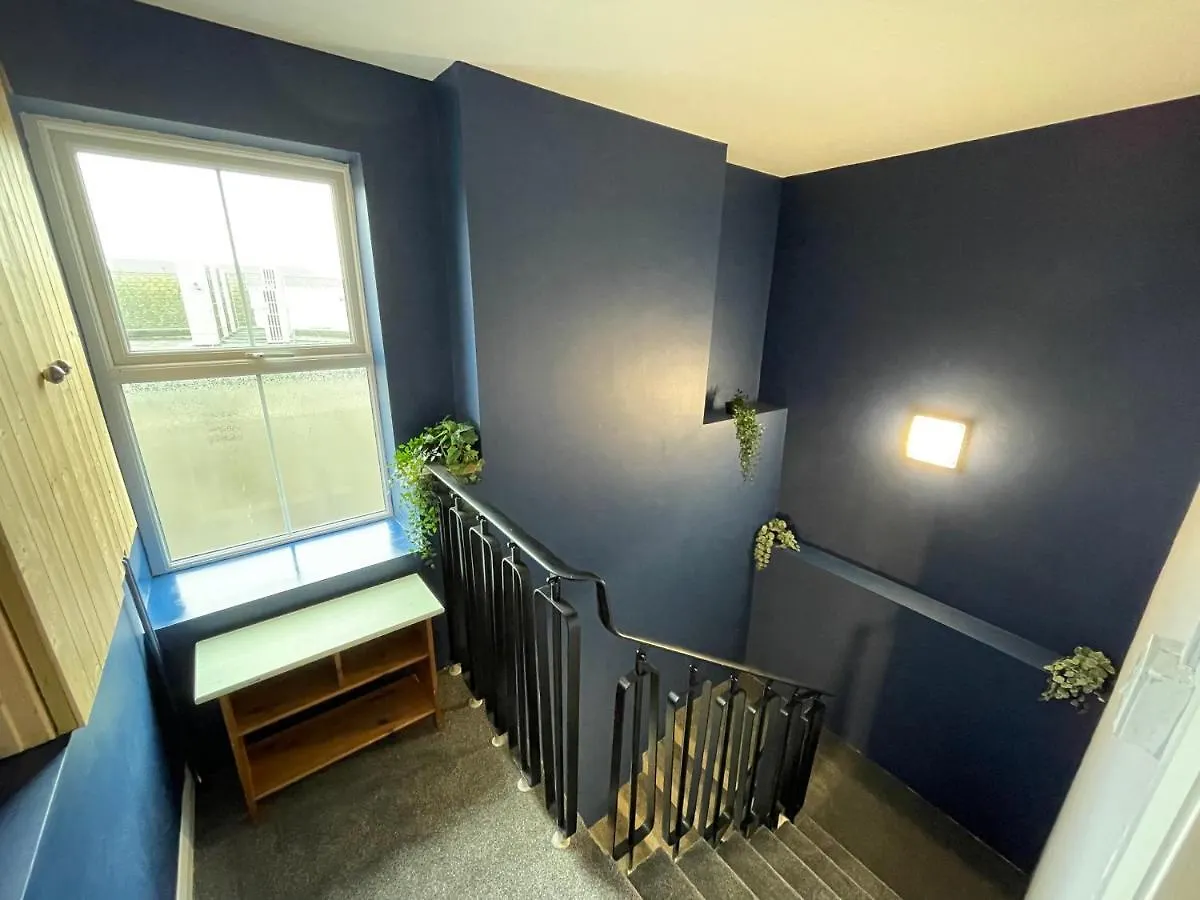 Private Pad - View Of High Street 公寓