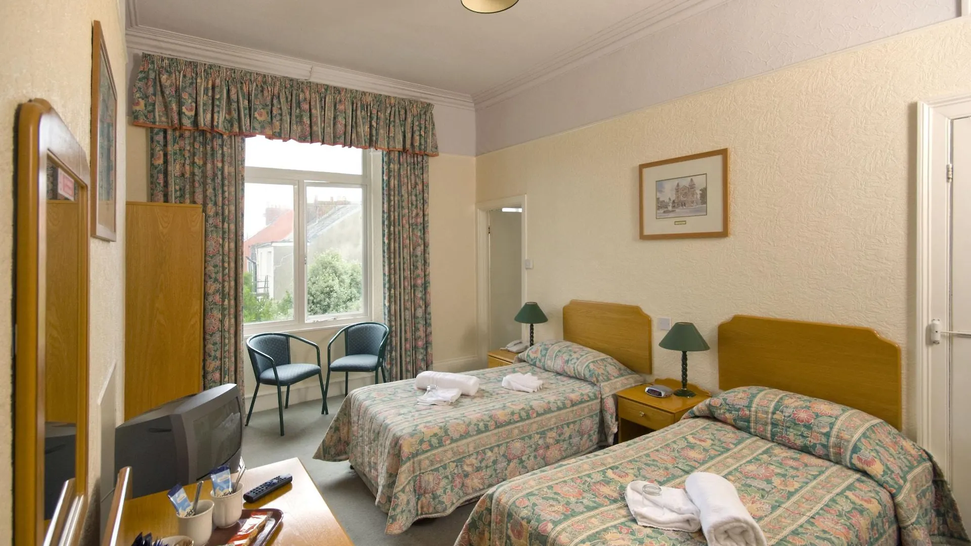 Imperial 3* Tenby