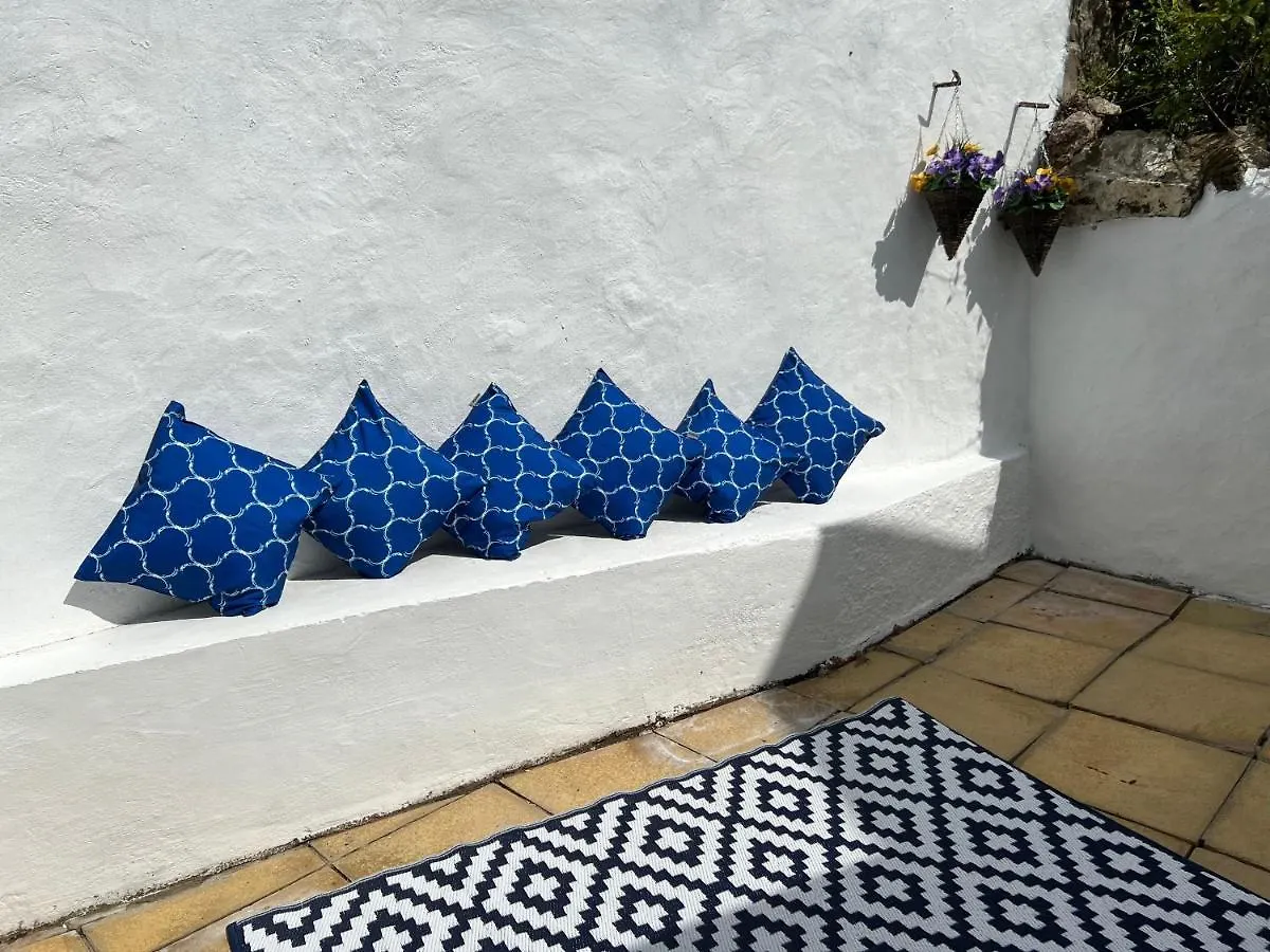 Holiday home Heathcliff - 5 Bedroom House In Town Centre Tenby
