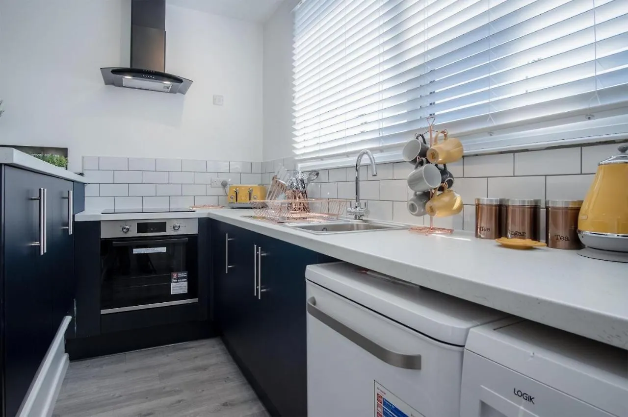 Ivy Cellar - 2 Bedroom - Apartment