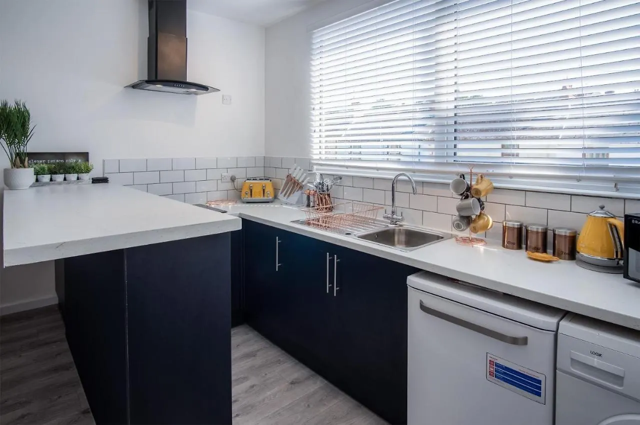 Ivy Cellar - 2 Bedroom - Apartment