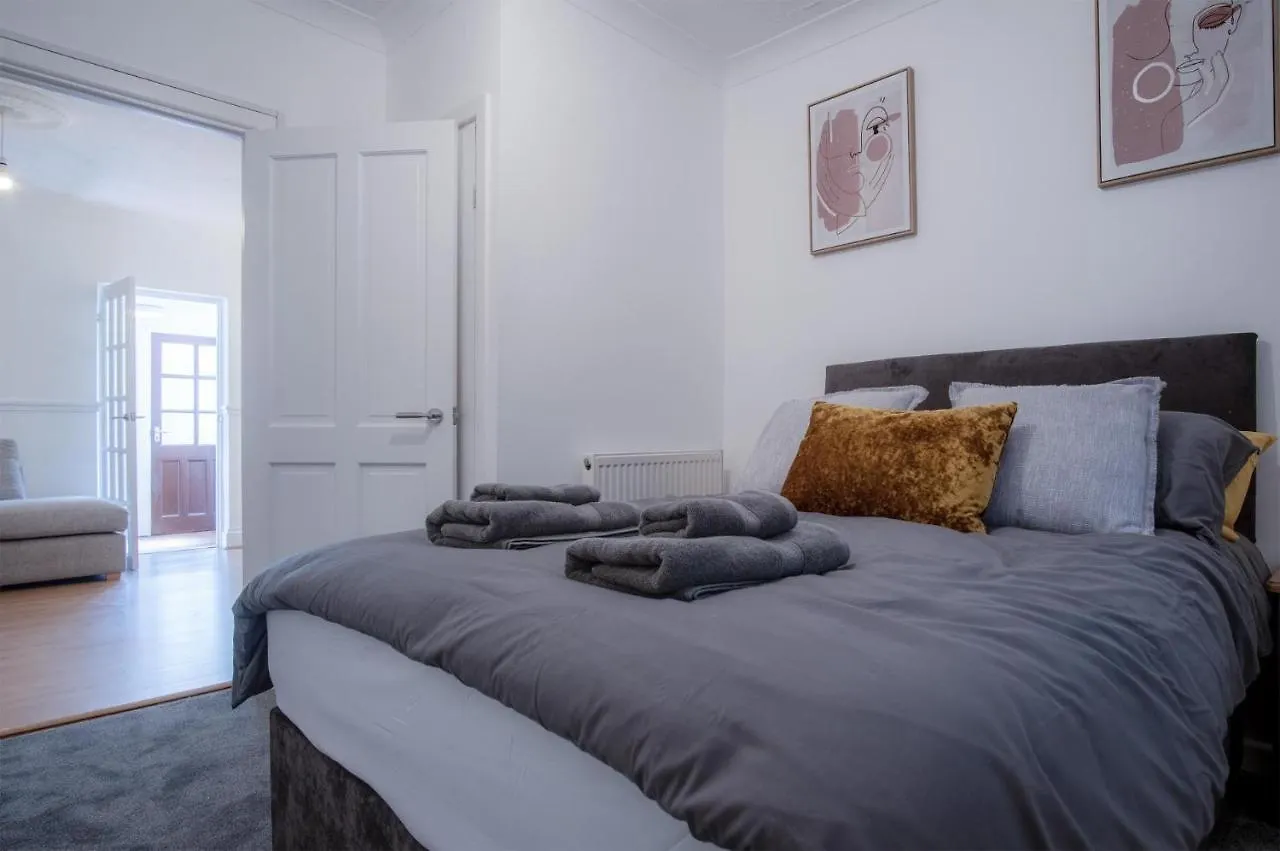 Apartment Ivy Cellar - 2 Bedroom - Tenby