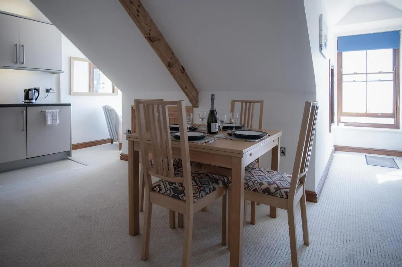 The Nest - 1 Bedroom - * Tenby