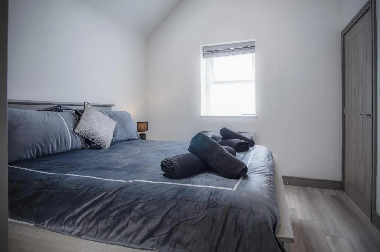 Apartment Four Seasons - 2 Bedroom - Tenby