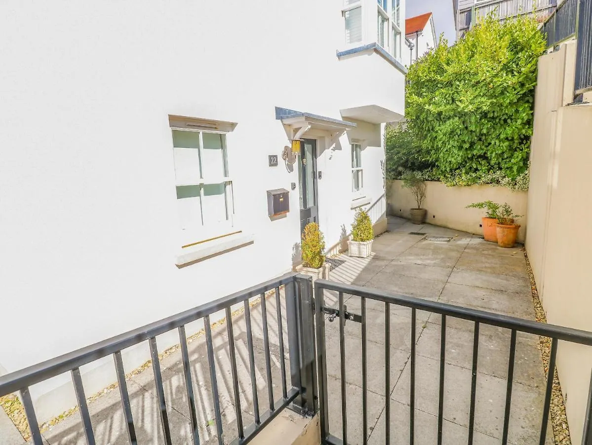 Puffins Holiday home Tenby