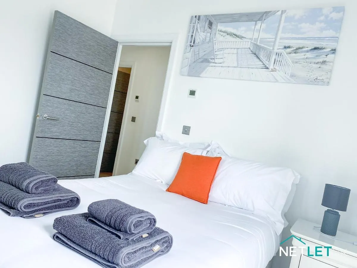 Waterstone House Penthouse Tenby