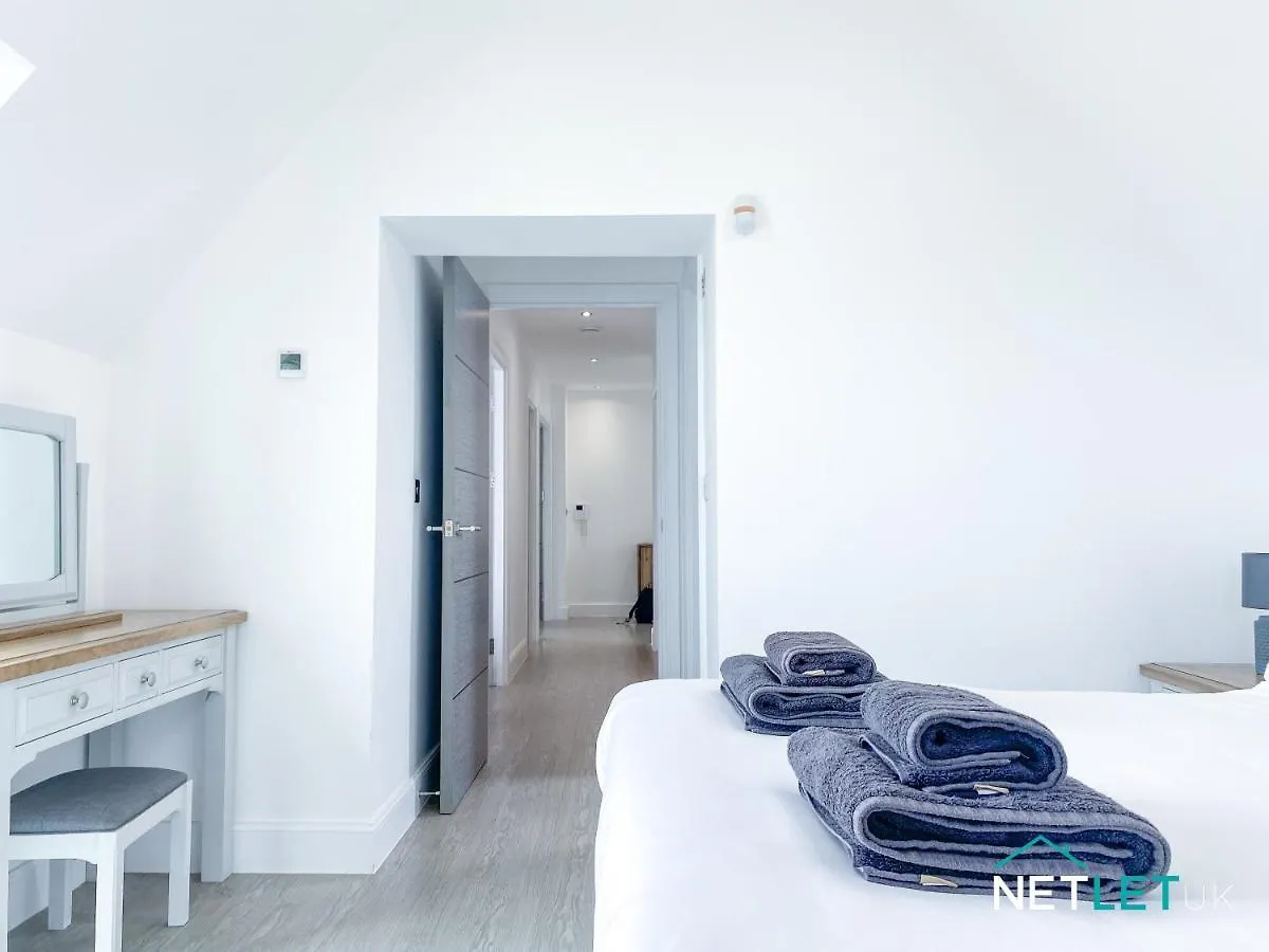 Apartment Waterstone House Penthouse Tenby