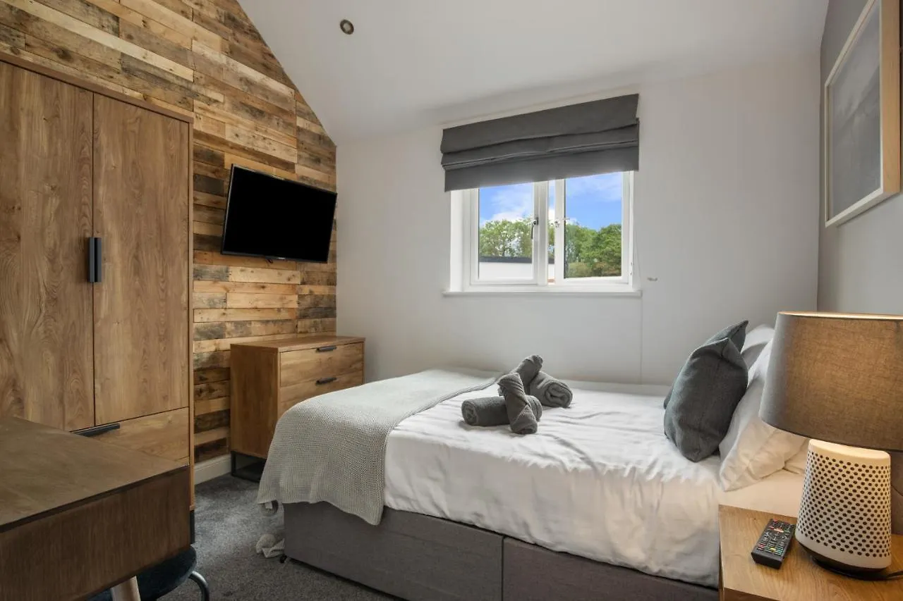 Pine Holiday home Tenby