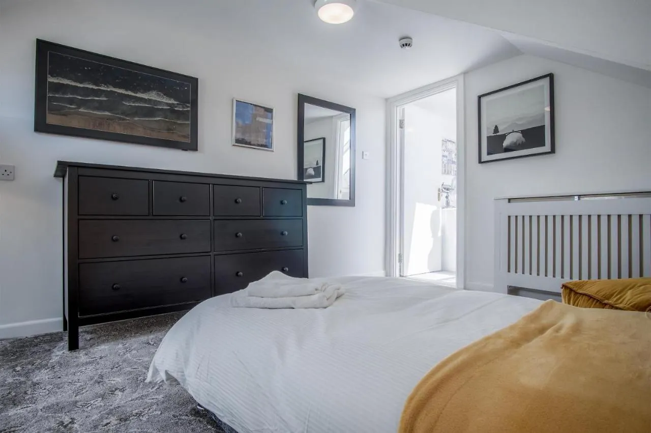 Tatil Evi Gwynne House - 6 Bedroom Luxurious - Harbour