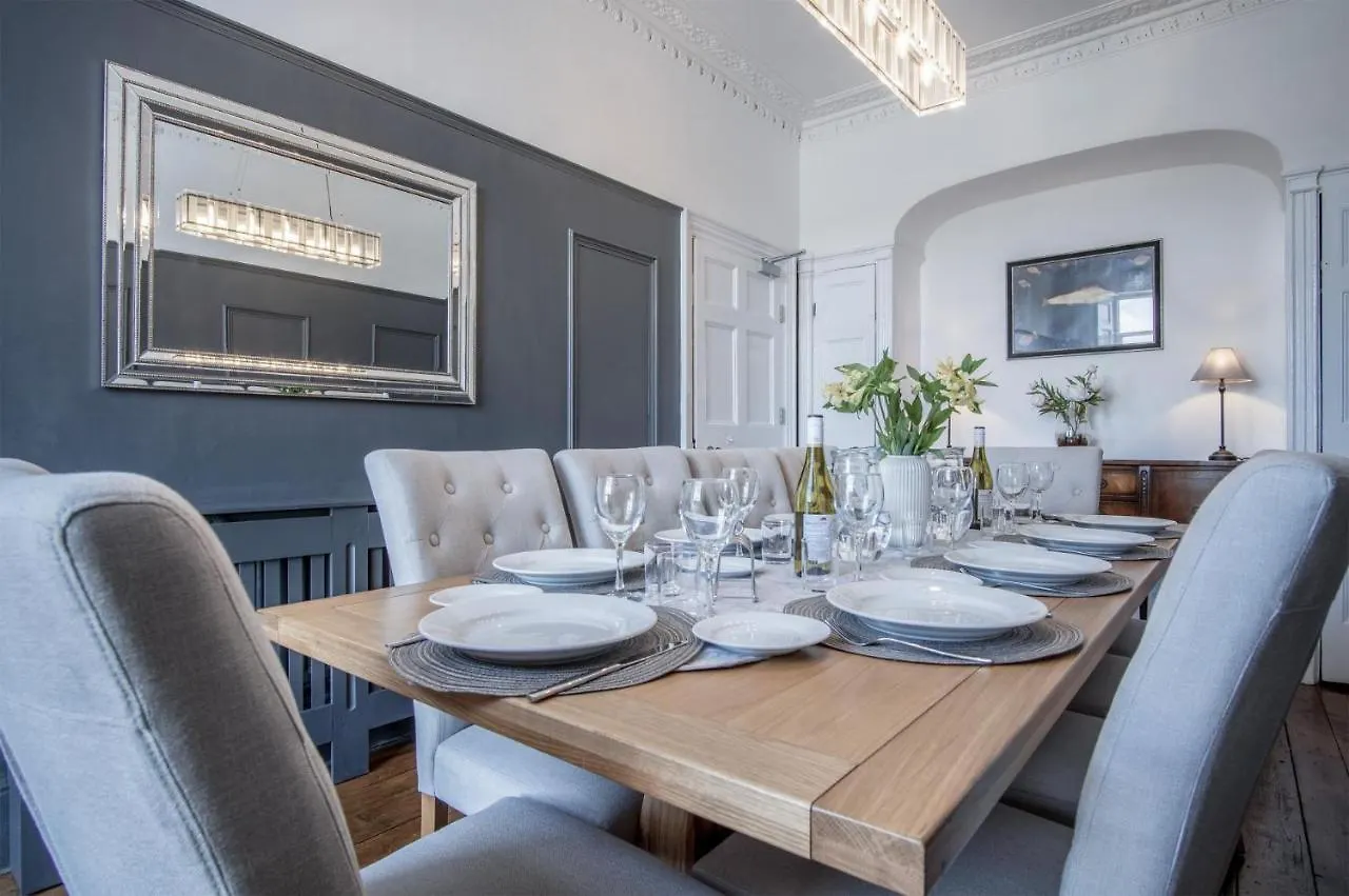 Tatil Evi Gwynne House - 6 Bedroom Luxurious - Harbour *