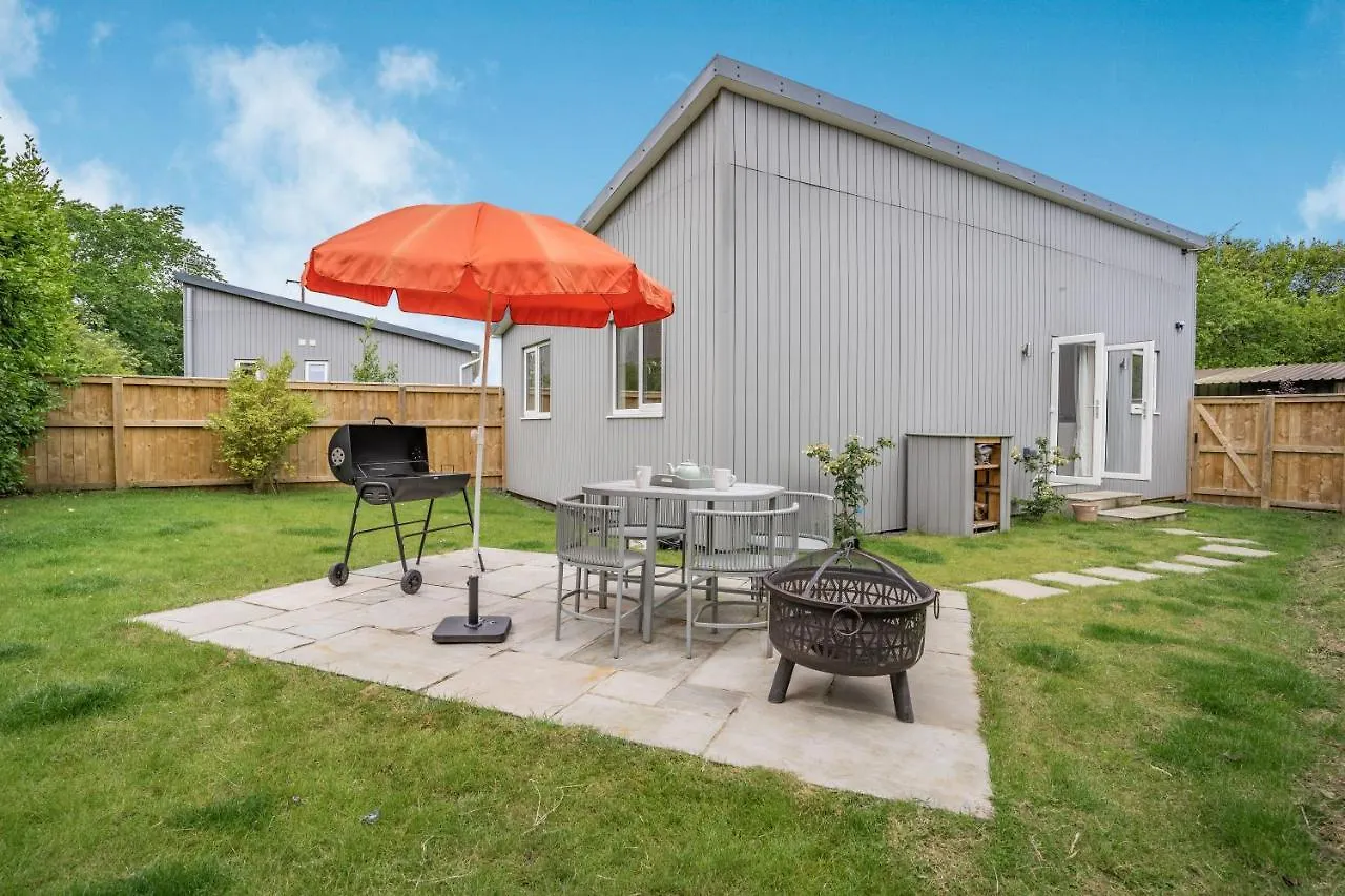 Caldey Bier Wood Holiday home Tenby