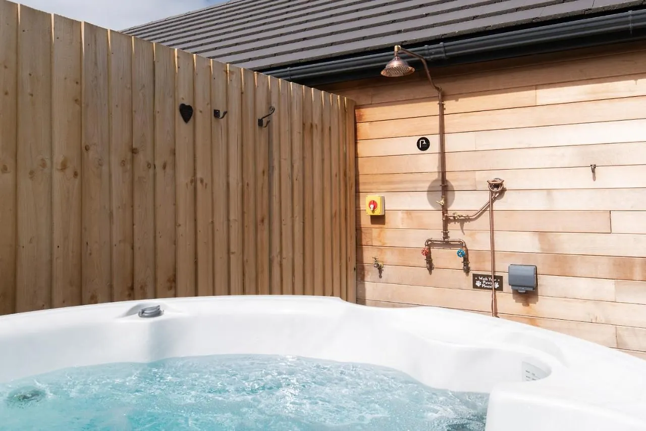 Holiday home Willow Tenby