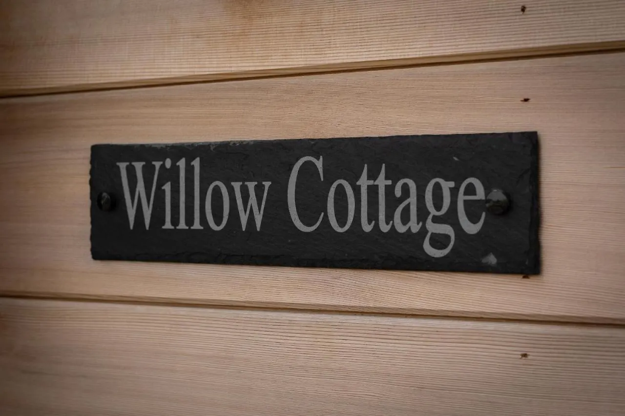 Willow Holiday home Tenby
