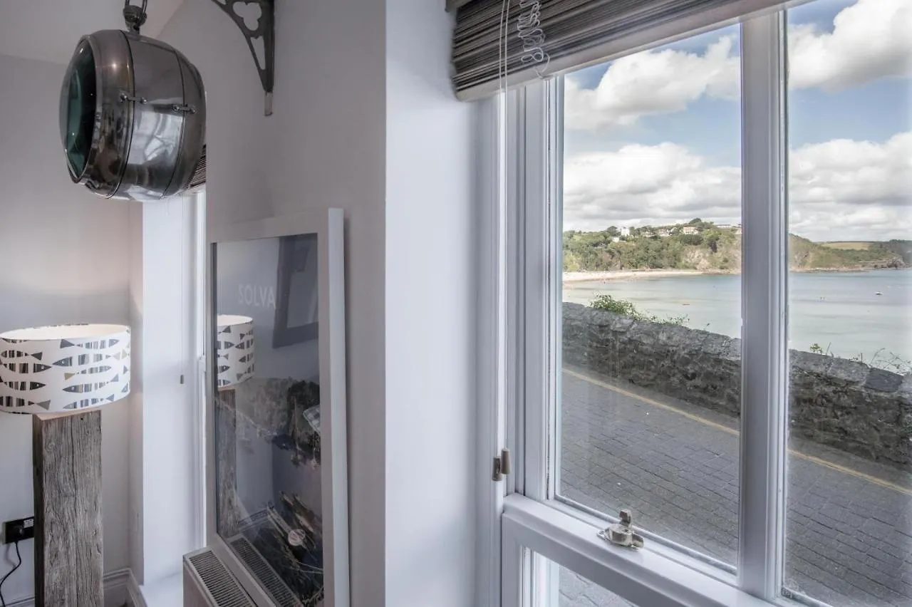 Goscar Court - 1 Bedroom - Apartment Tenby