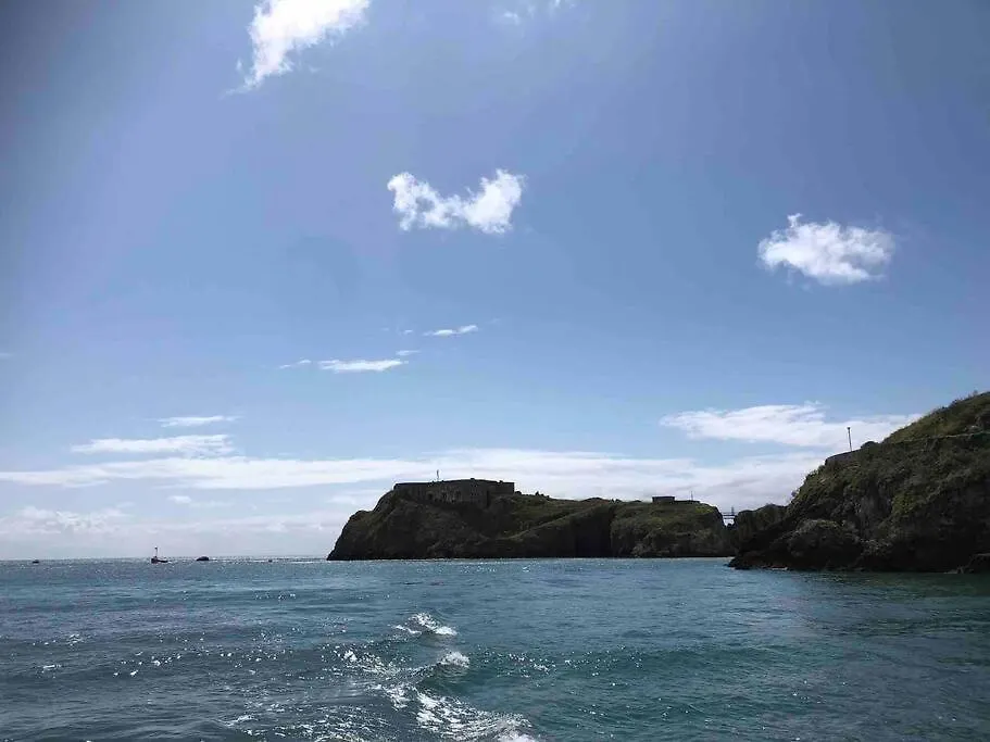 Holiday home Lobster - Stylish 3 Bedroom In Heart Of Town, Pembrokeshire