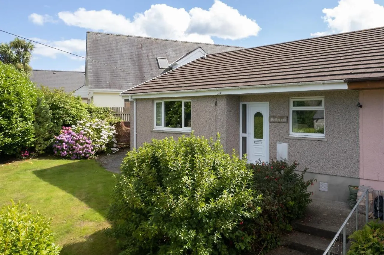 Ballyroan - Peaceful Dog Friendly Holiday home *