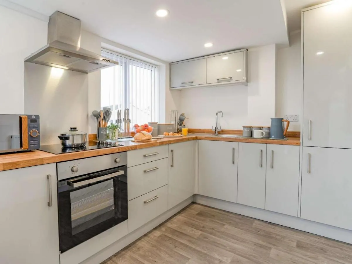 Holiday home 3-bed 5-6 Berth Modernised Bungalow! Tenby