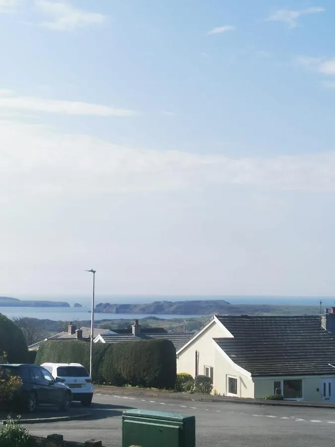 Holiday home 3-bed 5-6 Berth Modernised Bungalow!