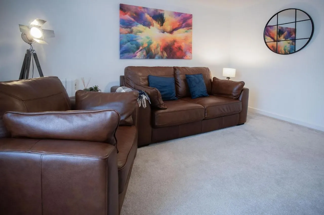 Cariad Llyyad Y Dydd - 1 Bedroom - Apartment *